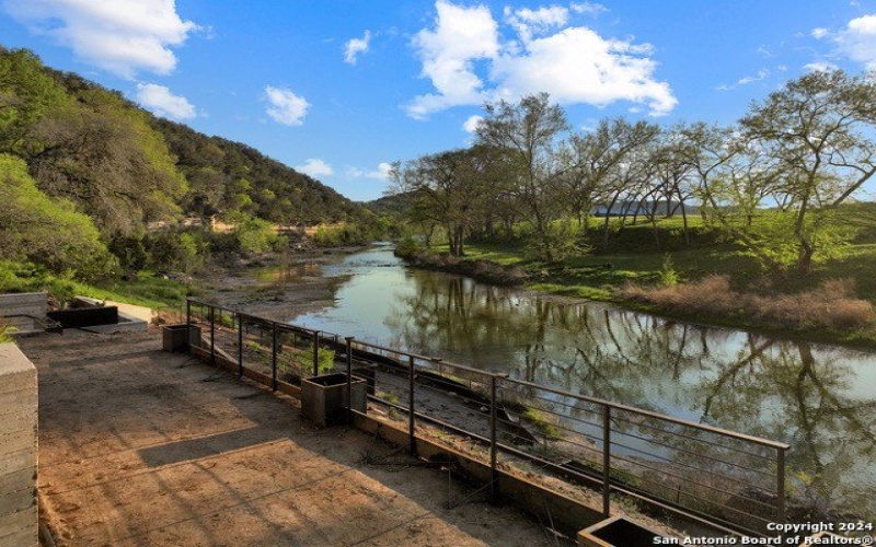 236 Riverfront Dr., New Braunfels, TX 78132, 4 Bedrooms Bedrooms, ,5 BathroomsBathrooms,Residential,For Sale,236 Riverfront Dr.,1759195