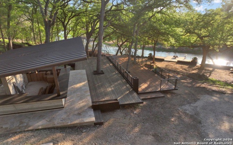 236 Riverfront Dr., New Braunfels, TX 78132, 4 Bedrooms Bedrooms, ,5 BathroomsBathrooms,Residential,For Sale,236 Riverfront Dr.,1759195