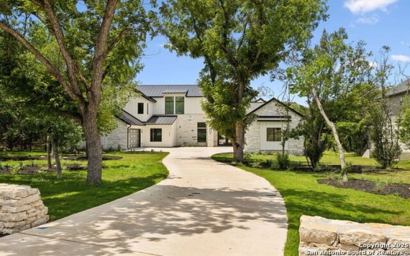 236 Riverfront Dr., New Braunfels, TX 78132, 4 Bedrooms Bedrooms, ,5 BathroomsBathrooms,Residential,For Sale,236 Riverfront Dr.,1759195