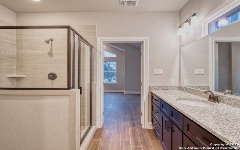 2202 Virginia Blvd #1, San Antonio, TX 78203, 3 Bedrooms Bedrooms, ,2 BathroomsBathrooms,Residential Lease,For Rent,2202 Virginia Blvd,1765903
