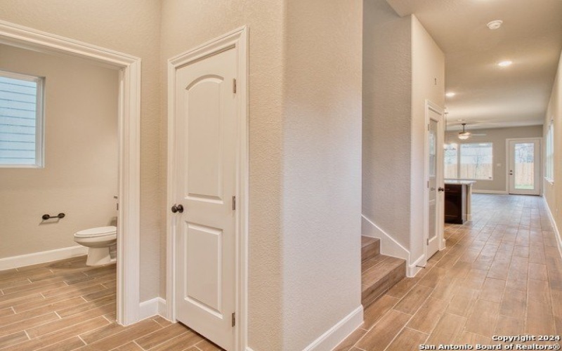 2202 Virginia Blvd #1, San Antonio, TX 78203, 3 Bedrooms Bedrooms, ,2 BathroomsBathrooms,Residential Lease,For Rent,2202 Virginia Blvd,1765903