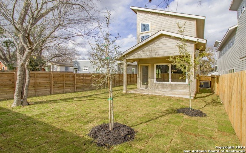 2202 Virginia Blvd #1, San Antonio, TX 78203, 3 Bedrooms Bedrooms, ,2 BathroomsBathrooms,Residential Lease,For Rent,2202 Virginia Blvd,1765903