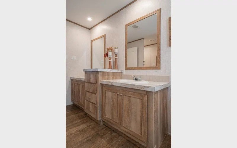 18105 N County Rd 77, Stanton, TX 79782, 3 Bedrooms Bedrooms, ,2 BathroomsBathrooms,Residential,For Sale,18105 N County Rd 77,50069360