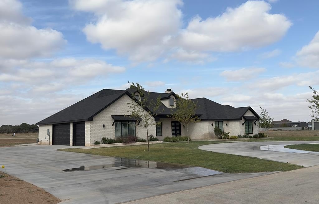 7107 E County Rd 113, Midland, TX 79706, 4 Bedrooms Bedrooms, ,5 BathroomsBathrooms,Residential,For Sale,7107 E County Rd 113,50071971
