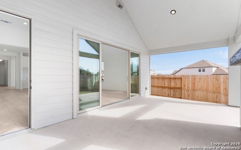 929 NOLTE BEND, Seguin, TX 78155, 3 Bedrooms Bedrooms, ,2 BathroomsBathrooms,Residential,For Sale,929 NOLTE BEND,1770778