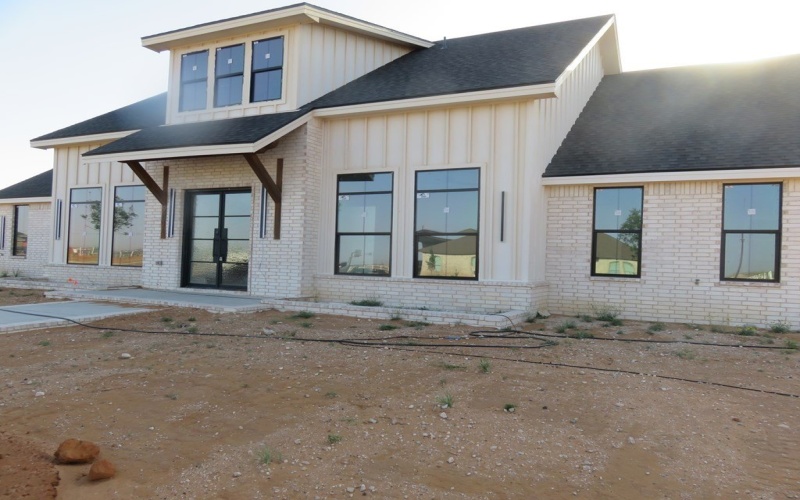 9811 E County Rd 108, Midland, TX 79706, 5 Bedrooms Bedrooms, ,5 BathroomsBathrooms,Residential,For Sale,9811 E County Rd 108,50078543