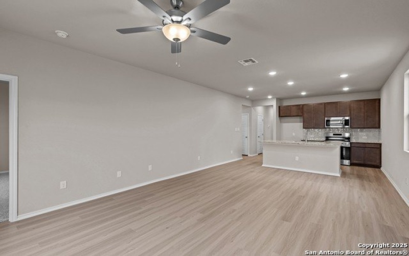 2538 Dry Moss Way, San Antonio, TX 78224, 3 Bedrooms Bedrooms, ,2 BathroomsBathrooms,Residential,For Sale,2538 Dry Moss Way,1775004