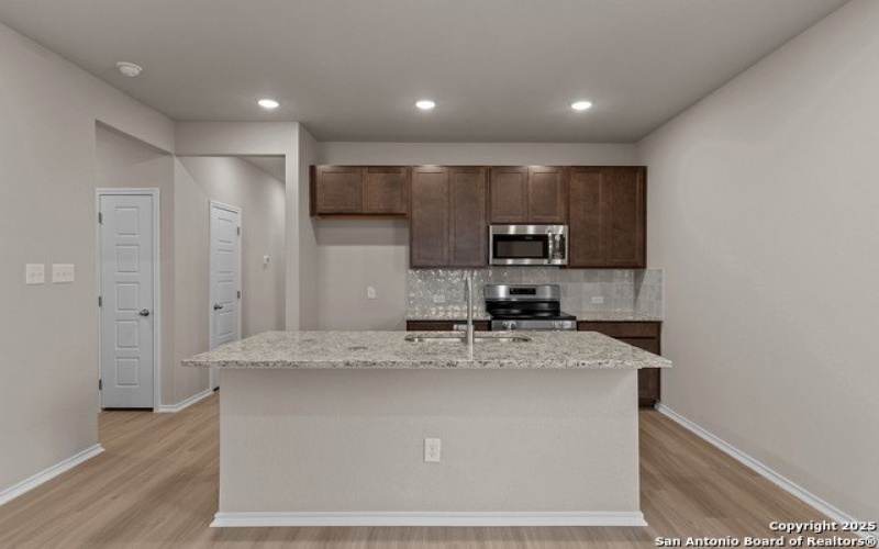 2538 Dry Moss Way, San Antonio, TX 78224, 3 Bedrooms Bedrooms, ,2 BathroomsBathrooms,Residential,For Sale,2538 Dry Moss Way,1775004
