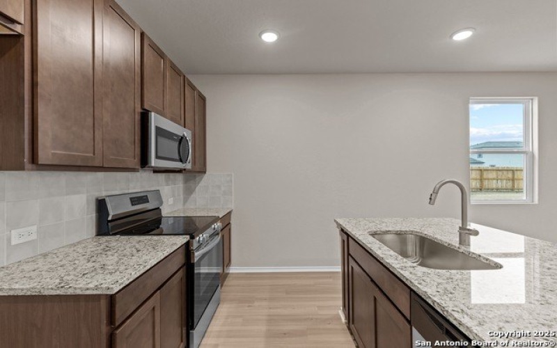 2538 Dry Moss Way, San Antonio, TX 78224, 3 Bedrooms Bedrooms, ,2 BathroomsBathrooms,Residential,For Sale,2538 Dry Moss Way,1775004