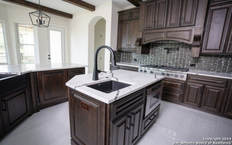 3 WOODLAND PT, Boerne, TX 78015, 5 Bedrooms Bedrooms, ,6 BathroomsBathrooms,Residential,For Sale,3 WOODLAND PT,1775939