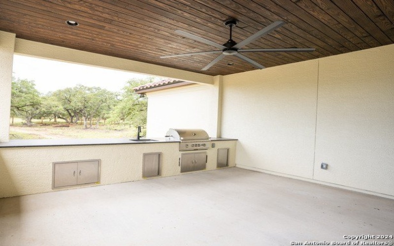3 WOODLAND PT, Boerne, TX 78015, 5 Bedrooms Bedrooms, ,6 BathroomsBathrooms,Residential,For Sale,3 WOODLAND PT,1775939
