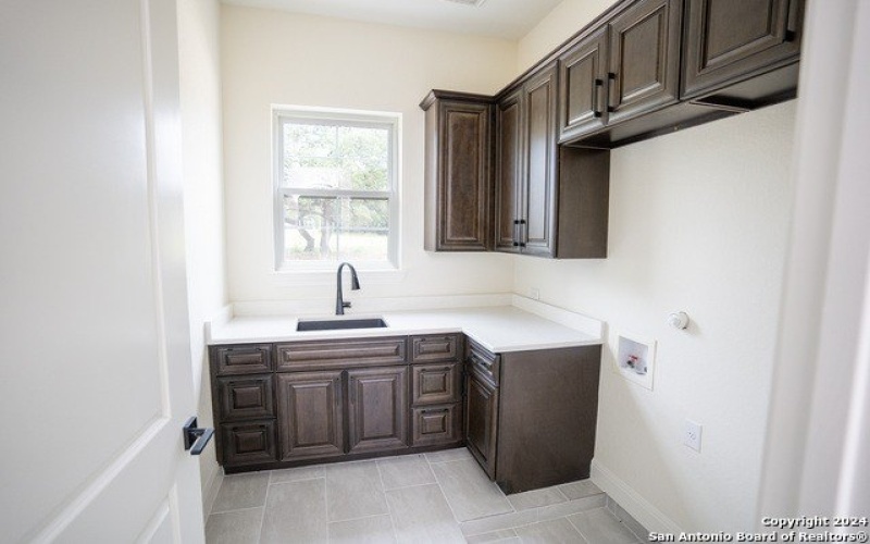 3 WOODLAND PT, Boerne, TX 78015, 5 Bedrooms Bedrooms, ,6 BathroomsBathrooms,Residential,For Sale,3 WOODLAND PT,1775939