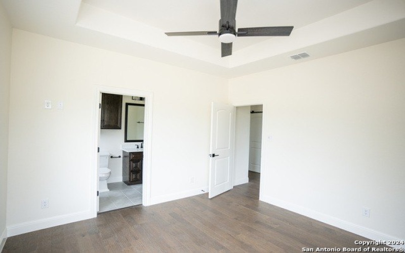3 WOODLAND PT, Boerne, TX 78015, 5 Bedrooms Bedrooms, ,6 BathroomsBathrooms,Residential,For Sale,3 WOODLAND PT,1775939