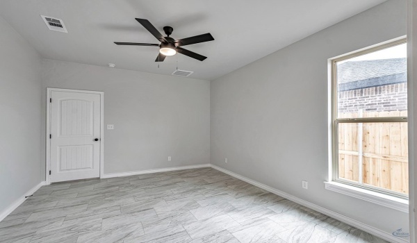 2702 Beachwood St, Midland, TX 79706, 3 Habitaciones Habitaciones , ,2 BañosBaños,Residential,En Venta,2702 Beachwood St,50079969
