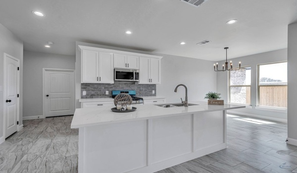 2704 Beachwood St, Midland, TX 79706, 3 Habitaciones Habitaciones , ,2 BañosBaños,Residential,En Venta,2704 Beachwood St,50079970