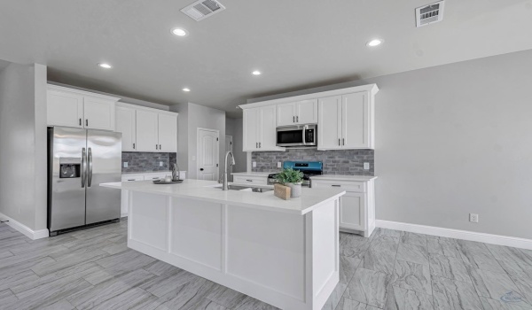 2704 Beachwood St, Midland, TX 79706, 3 Habitaciones Habitaciones , ,2 BañosBaños,Residential,En Venta,2704 Beachwood St,50079970