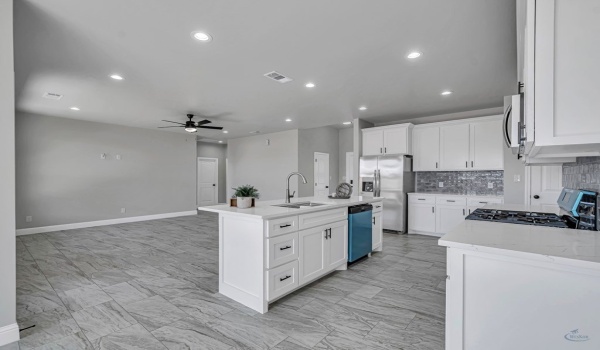 2704 Beachwood St, Midland, TX 79706, 3 Habitaciones Habitaciones , ,2 BañosBaños,Residential,En Venta,2704 Beachwood St,50079970
