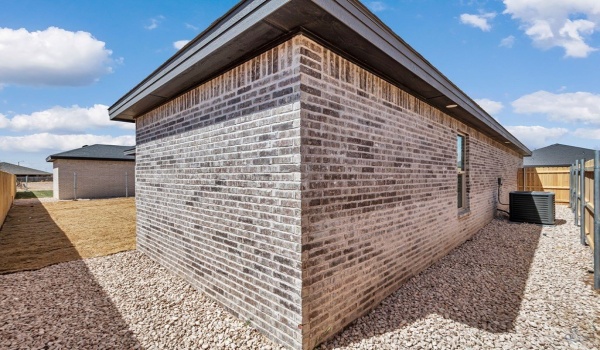 2704 Beachwood St, Midland, TX 79706, 3 Habitaciones Habitaciones , ,2 BañosBaños,Residential,En Venta,2704 Beachwood St,50079970