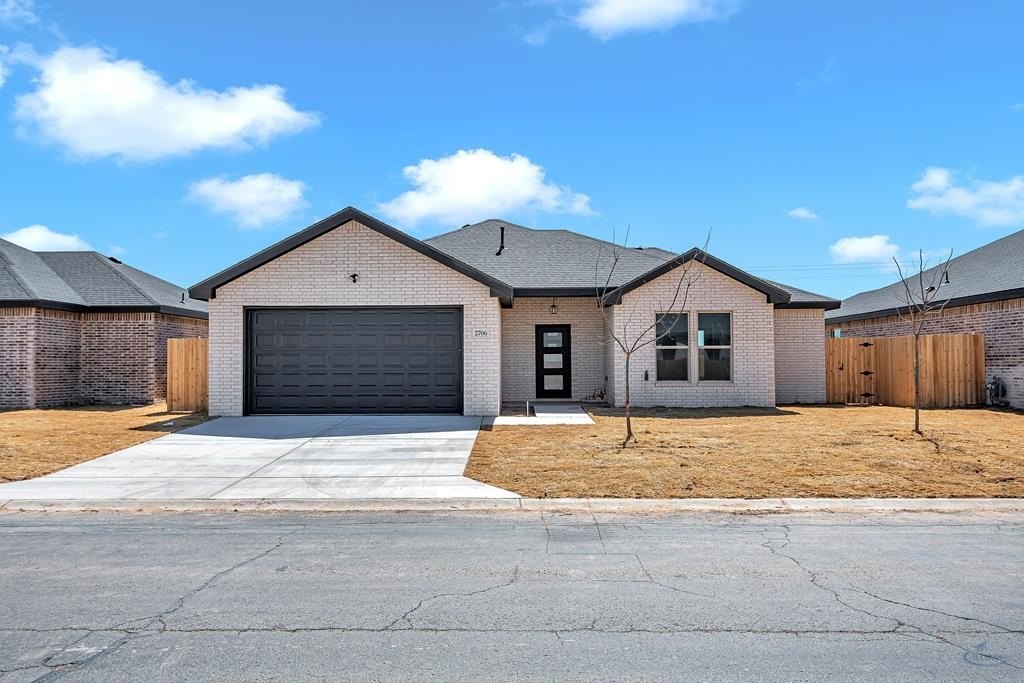 2706 Beachwood St, Midland, TX 79706, 3 Bedrooms Bedrooms, ,2 BathroomsBathrooms,Residential,For Sale,2706 Beachwood St,50079971