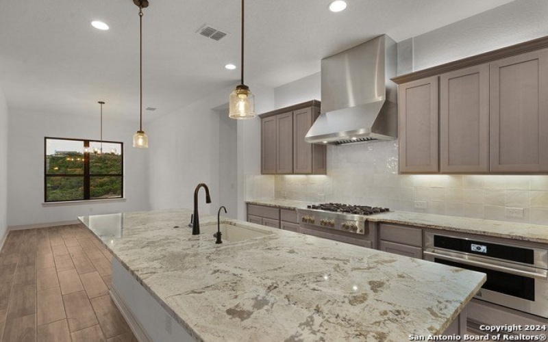 56 MONARCA BLVD, Boerne, TX 78006, 4 Habitaciones Habitaciones , ,5 BañosBaños,Residential,En Venta,56 MONARCA BLVD,1779036