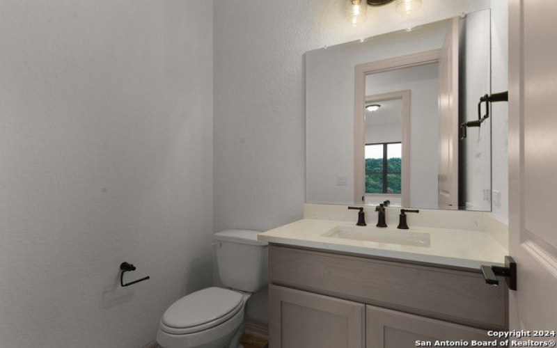 56 MONARCA BLVD, Boerne, TX 78006, 4 Habitaciones Habitaciones , ,5 BañosBaños,Residential,En Venta,56 MONARCA BLVD,1779036