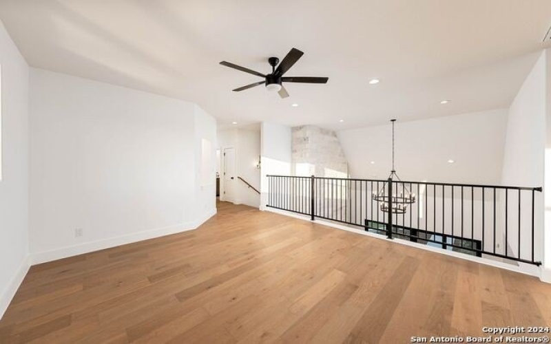 24102 Shelton Spg, San Antonio, TX 78255-4453, 4 Bedrooms Bedrooms, ,5 BathroomsBathrooms,Residential,For Sale,24102 Shelton Spg,1779343
