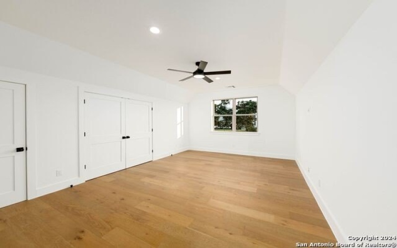 24102 Shelton Spg, San Antonio, TX 78255-4453, 4 Bedrooms Bedrooms, ,5 BathroomsBathrooms,Residential,For Sale,24102 Shelton Spg,1779343
