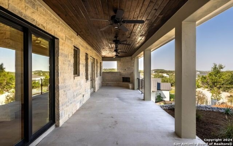 24102 Shelton Spg, San Antonio, TX 78255-4453, 4 Bedrooms Bedrooms, ,5 BathroomsBathrooms,Residential,For Sale,24102 Shelton Spg,1779343