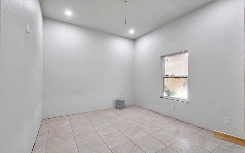 2196 Santa Anna St, Midland, TX 79705, 3 Bedrooms Bedrooms, ,2 BathroomsBathrooms,Residential,For Sale,2196 Santa Anna St,50080623