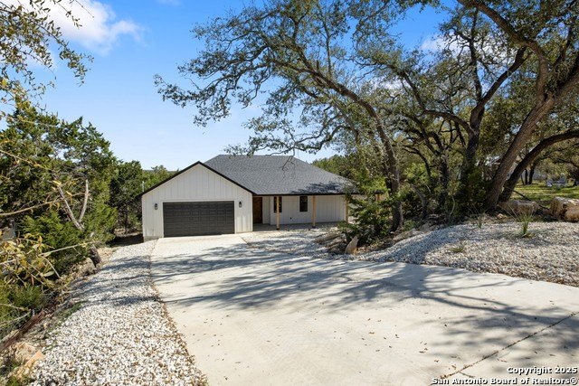 750 la paloma, Canyon Lake, TX 78133, 4 Bedrooms Bedrooms, ,2 BathroomsBathrooms,Residential,For Sale,750 la paloma,1784685