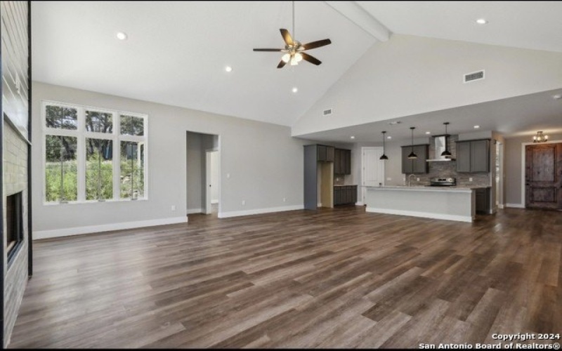 750 la paloma, Canyon Lake, TX 78133, 4 Bedrooms Bedrooms, ,2 BathroomsBathrooms,Residential,For Sale,750 la paloma,1784685
