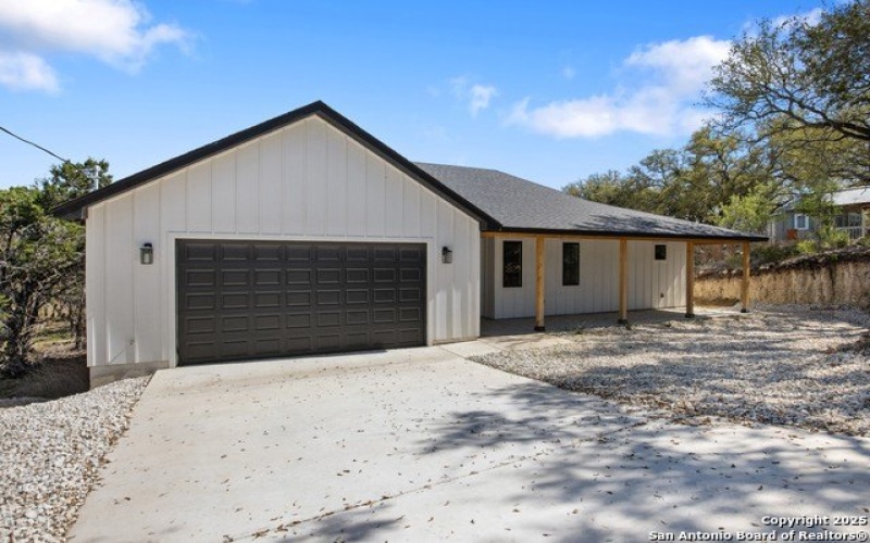 750 la paloma, Canyon Lake, TX 78133, 4 Bedrooms Bedrooms, ,2 BathroomsBathrooms,Residential,For Sale,750 la paloma,1784685