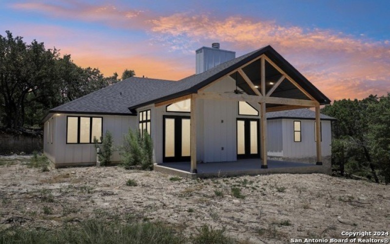 750 la paloma, Canyon Lake, TX 78133, 4 Bedrooms Bedrooms, ,2 BathroomsBathrooms,Residential,For Sale,750 la paloma,1784685