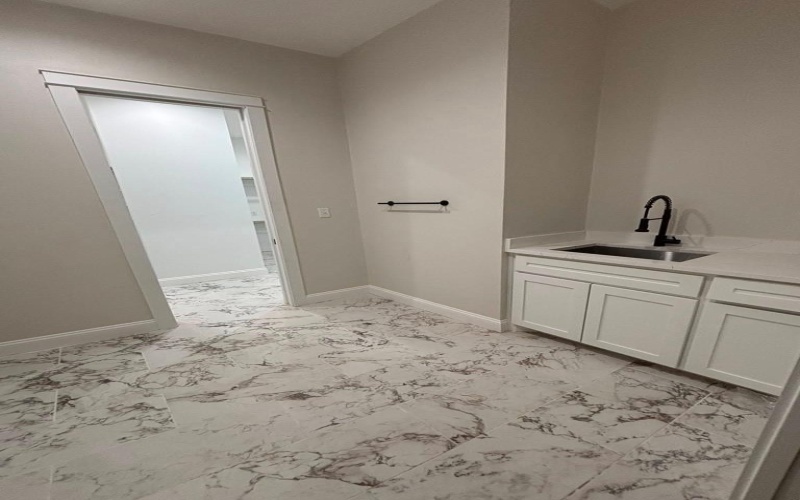 5605 E County Rd 94, Midland, TX 79706, 4 Bedrooms Bedrooms, ,3 BathroomsBathrooms,Residential,For Sale,5605 E County Rd 94,50081170