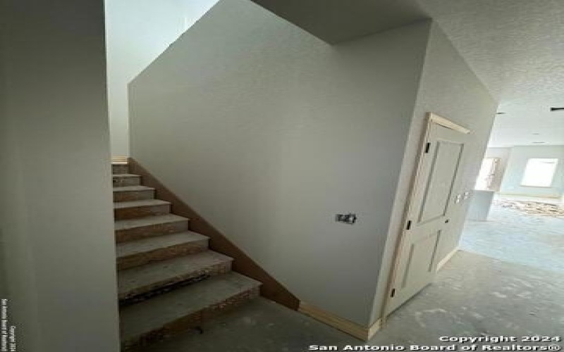 631 Blaine, San Antonio, TX 78202, ,5 BathroomsBathrooms,Residential Multi Family,For Sale,631 Blaine,1786052