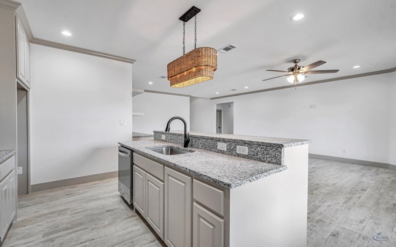 603 S Benton, Midland, TX 79701, 3 Bedrooms Bedrooms, ,2 BathroomsBathrooms,Residential,For Sale,603 S Benton,50081311