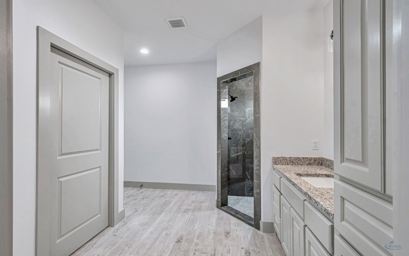 603 S Benton, Midland, TX 79701, 3 Bedrooms Bedrooms, ,2 BathroomsBathrooms,Residential,For Sale,603 S Benton,50081311