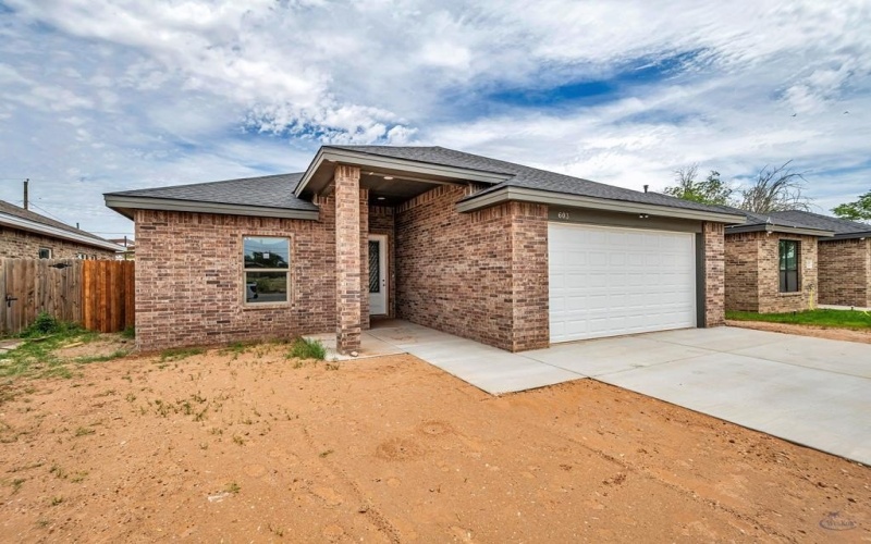603 S Benton, Midland, TX 79701, 3 Bedrooms Bedrooms, ,2 BathroomsBathrooms,Residential,For Sale,603 S Benton,50081311