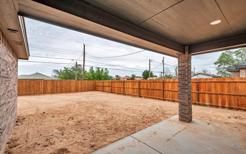 603 S Benton, Midland, TX 79701, 3 Bedrooms Bedrooms, ,2 BathroomsBathrooms,Residential,For Sale,603 S Benton,50081311