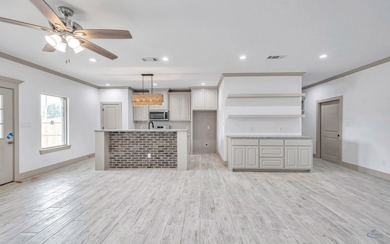 603 S Benton, Midland, TX 79701, 3 Bedrooms Bedrooms, ,2 BathroomsBathrooms,Residential,For Sale,603 S Benton,50081311