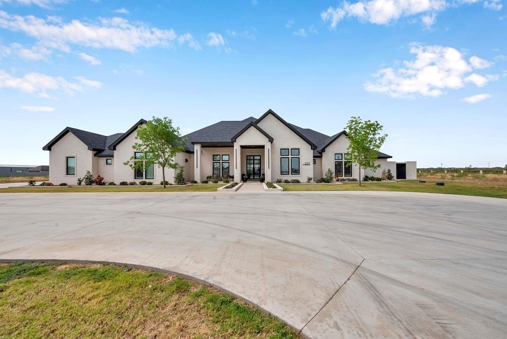 9331 Clevenger Rd, Odessa, TX 79762, 5 Bedrooms Bedrooms, ,6 BathroomsBathrooms,Residential,For Sale,9331 Clevenger Rd,50081708