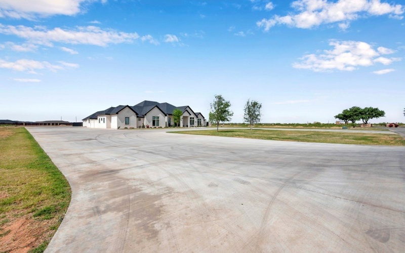 9331 Clevenger Rd, Odessa, TX 79762, 5 Bedrooms Bedrooms, ,6 BathroomsBathrooms,Residential,For Sale,9331 Clevenger Rd,50081708