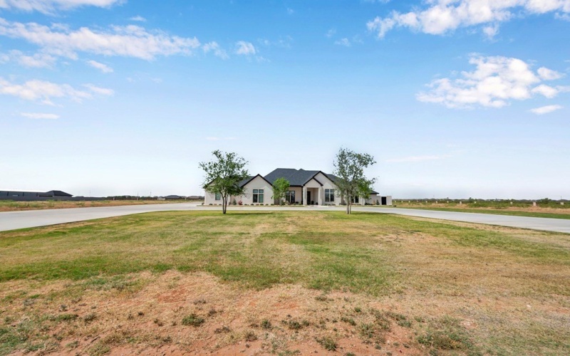9331 Clevenger Rd, Odessa, TX 79762, 5 Bedrooms Bedrooms, ,6 BathroomsBathrooms,Residential,For Sale,9331 Clevenger Rd,50081708