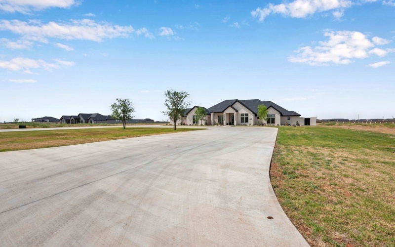 9331 Clevenger Rd, Odessa, TX 79762, 5 Bedrooms Bedrooms, ,6 BathroomsBathrooms,Residential,For Sale,9331 Clevenger Rd,50081708