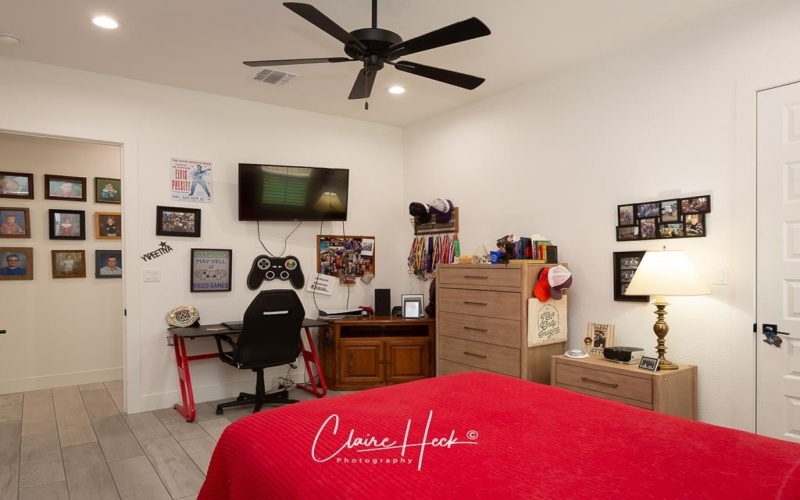 6800 Castle Wood Dr, Midland, TX 79707, 5 Habitaciones Habitaciones , ,3 BañosBaños,Residential,En Venta,6800 Castle Wood Dr,50081754
