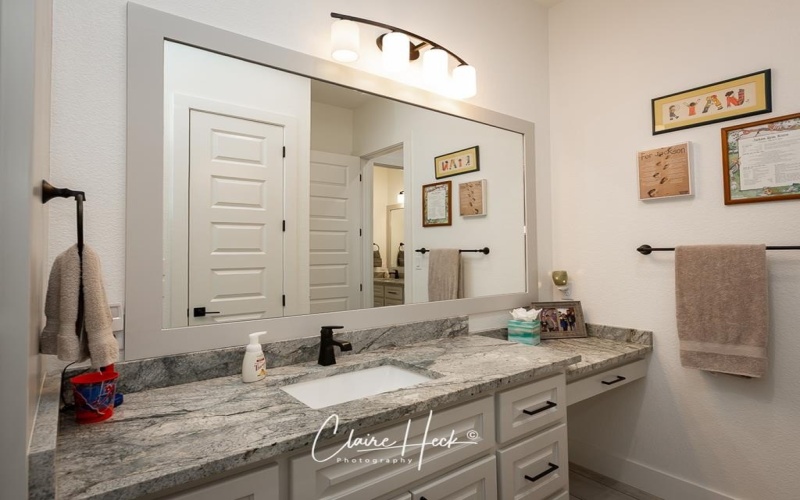 6800 Castle Wood Dr, Midland, TX 79707, 5 Habitaciones Habitaciones , ,3 BañosBaños,Residential,En Venta,6800 Castle Wood Dr,50081754