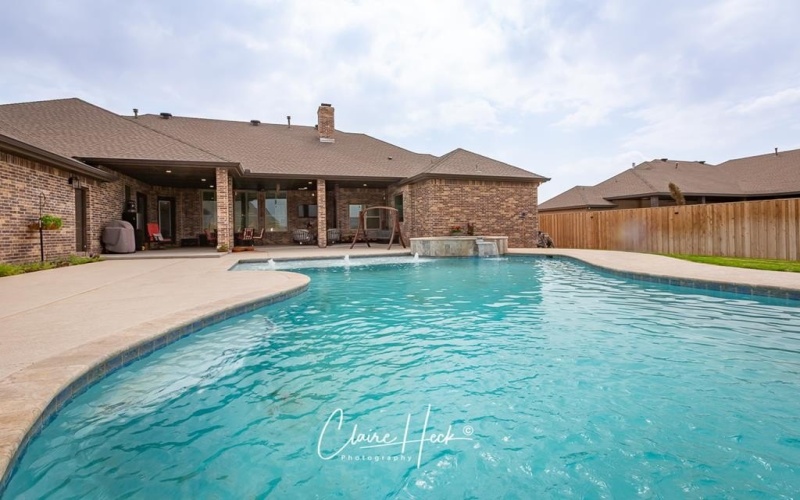 6800 Castle Wood Dr, Midland, TX 79707, 5 Habitaciones Habitaciones , ,3 BañosBaños,Residential,En Venta,6800 Castle Wood Dr,50081754