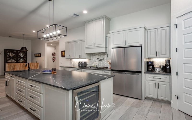 6800 Castle Wood Dr, Midland, TX 79707, 5 Habitaciones Habitaciones , ,3 BañosBaños,Residential,En Venta,6800 Castle Wood Dr,50081754