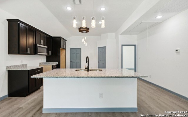 1342 E CHAVANEAUX RD, San Antonio, TX 78214-3302, 3 Bedrooms Bedrooms, ,2 BathroomsBathrooms,Residential,For Sale,1342 E CHAVANEAUX RD,1794486