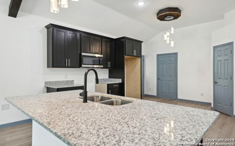 1342 E CHAVANEAUX RD, San Antonio, TX 78214-3302, 3 Bedrooms Bedrooms, ,2 BathroomsBathrooms,Residential,For Sale,1342 E CHAVANEAUX RD,1794486
